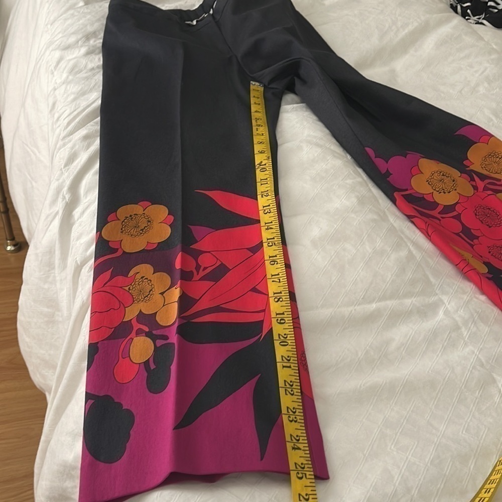 Trina Turk dark grey pants with red black purple and tan color - Picture 5 of 7